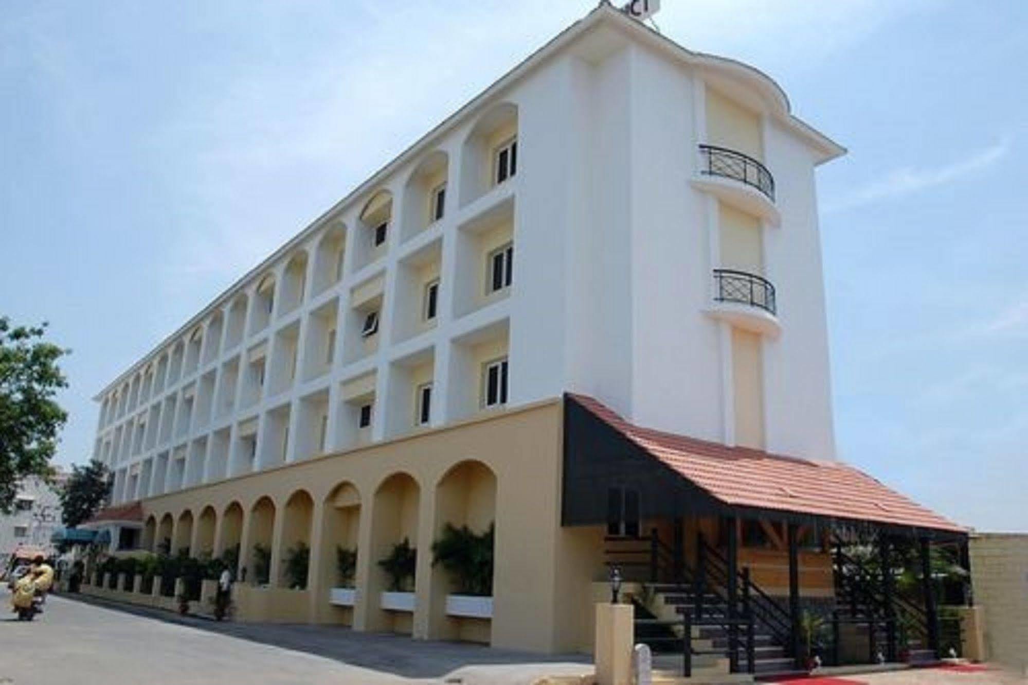 מלון The Residency Karur מראה חיצוני תמונה